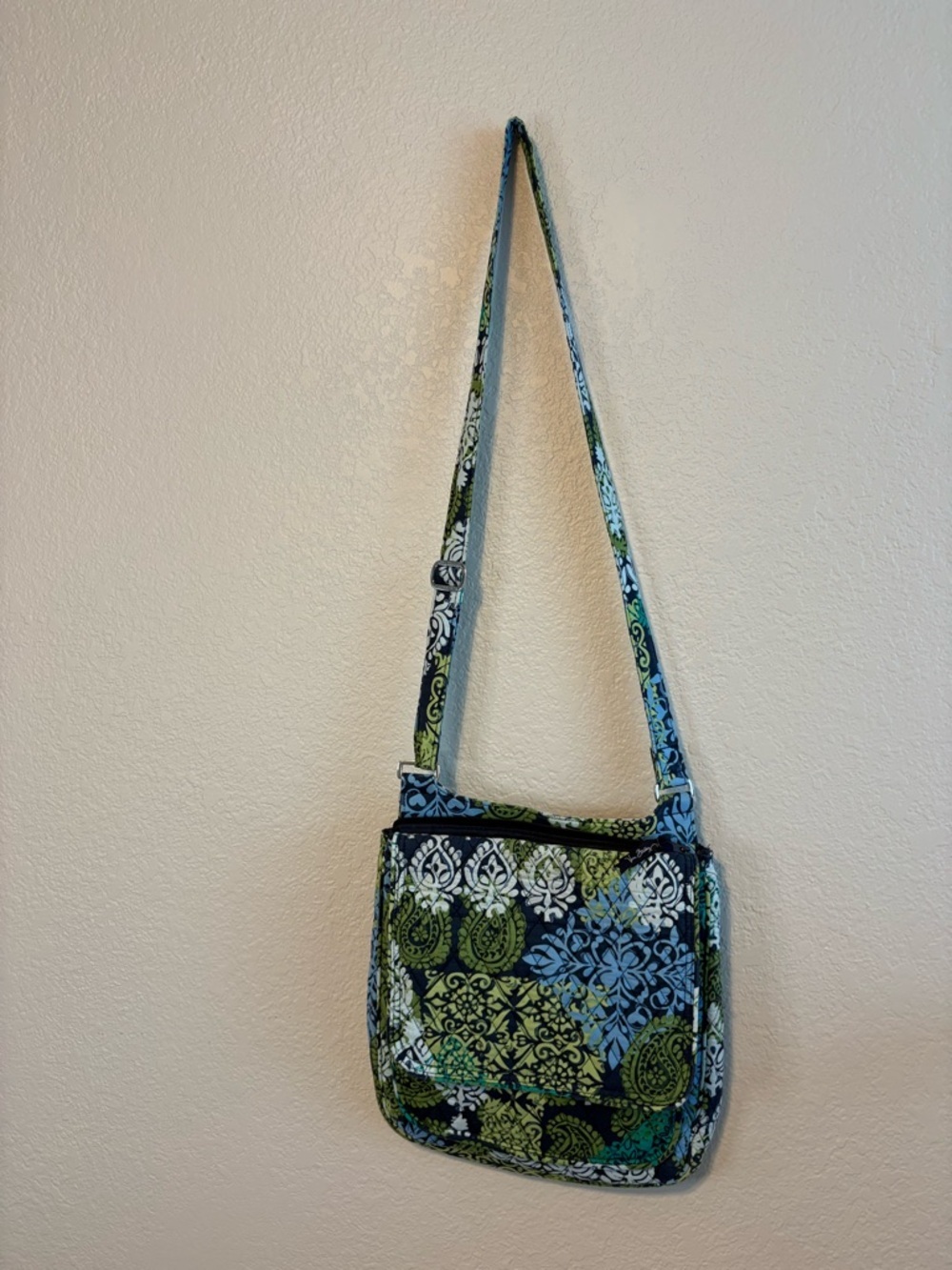 Vera Bradley Mailbag Crossbody Purse CARIBBEAN SEA 11 x 12 x 2.5